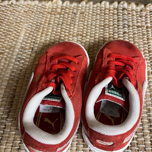 Puma Red Suede Sneakers‎ Size 5C - Picture 7 of 11